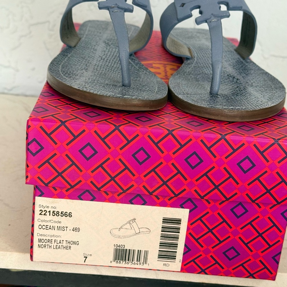 Tory Burch ocean mist Moore Flat Thong north leather size 7 -flip flop sandals - Picture 7 of 11